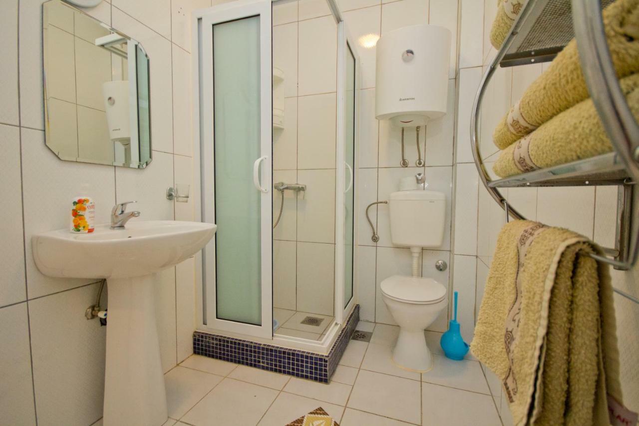 Apartments Dora ドプラー・ヴォダ エクステリア 写真